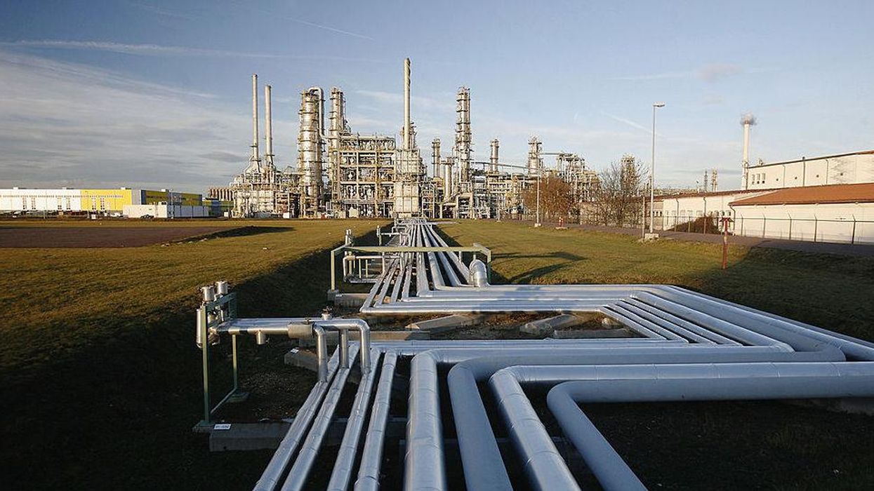 Top bank CEO slams Biden admin's 'completely backwards' anti-oil policies: 'America should have been pumping oil and gas'