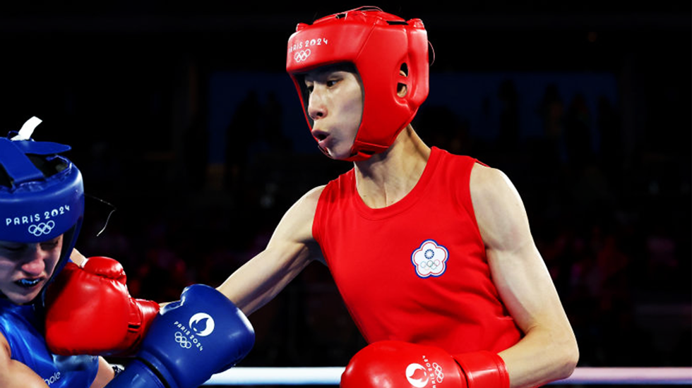 Transgender boxer makes shocking return, brutally beats 19-year-old girl