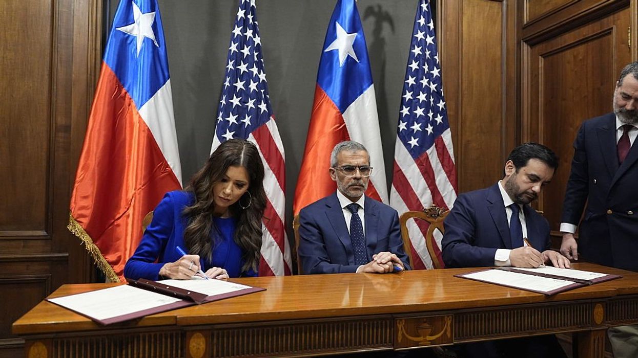 Tren de Aragua in crosshairs as Noem signs deal with Chile to help prevent foreign gangs from entering US