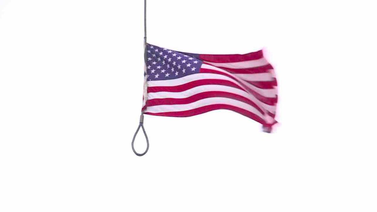 Triggered onlookers want 'noose' taken down — even though it's a steel cable loop attached to a crane at a construction site