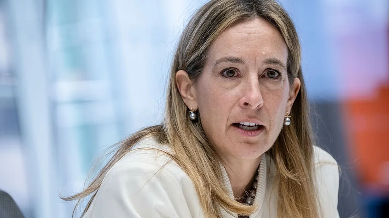 'Tripled her net worth': Democrat gubernatorial candidate slammed for suspected insider trading