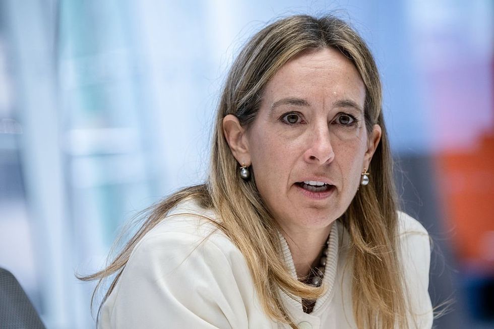 'Tripled her net worth': Democrat gubernatorial candidate slammed for suspected insider trading