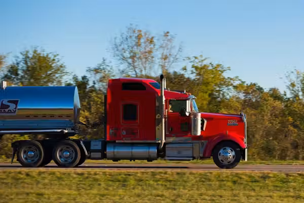 Truckers push back on driver-shortage ‘myth’ that has led to flood of foreigners in long-haul industry