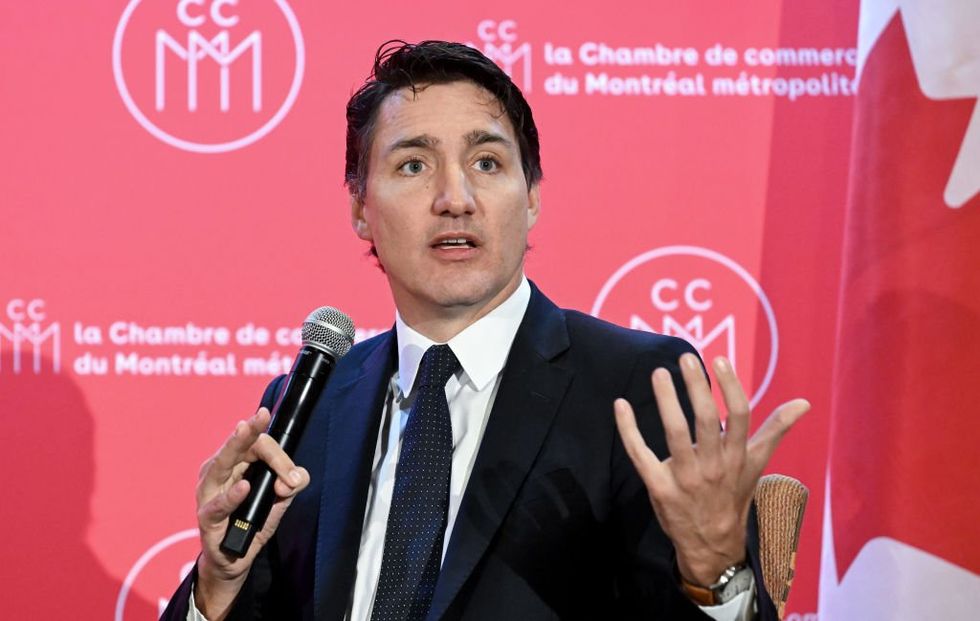 Trudeau exposed for inviting Ukrainian Nazi veteran to attend rally in Toronto after House speaker was blamed