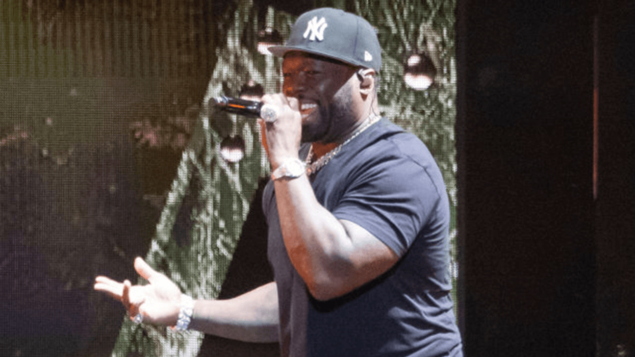Rapper 50 Cent performs 'Many Men' with Trump backdrop | Blaze Media