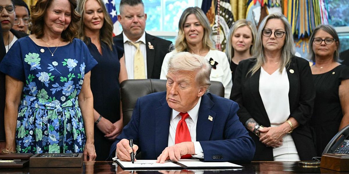 Trump, Gold Star families commemorate Abbey Gate tragedy: ‘One of the darkest days’ Trump, Gold Star families commemorate Abbey Gate tragedy: ‘One of the darkest days’