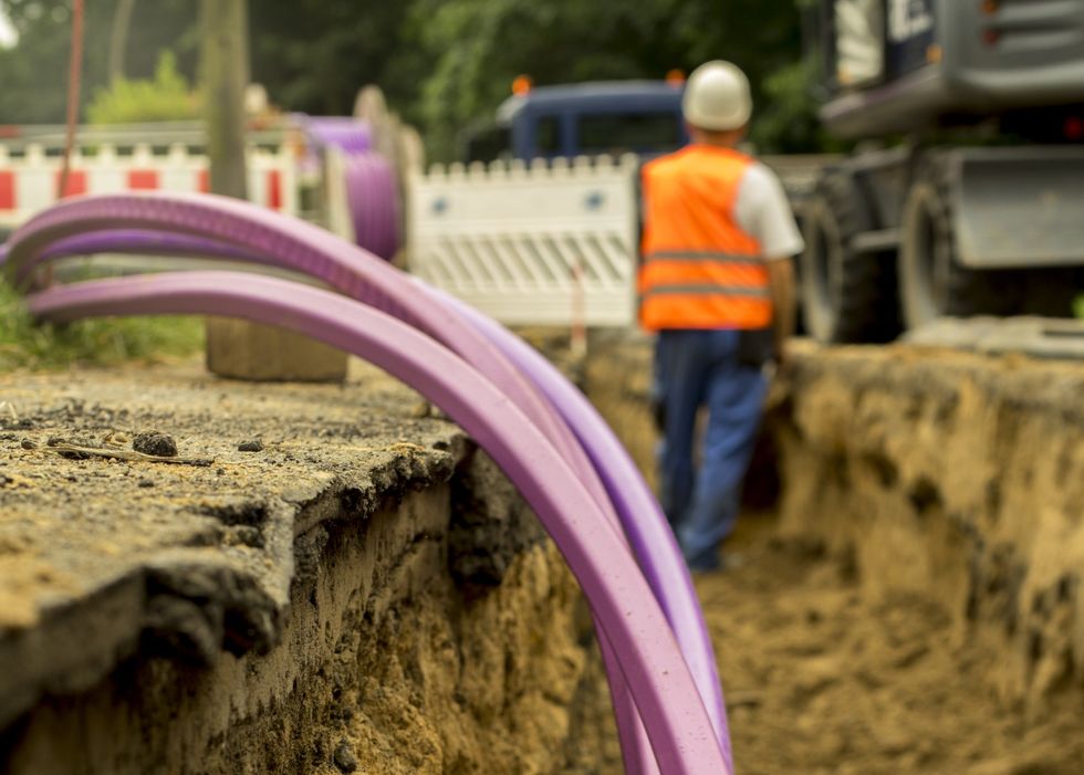 Trump nukes Biden’s broadband gimmick, saving taxpayers billions