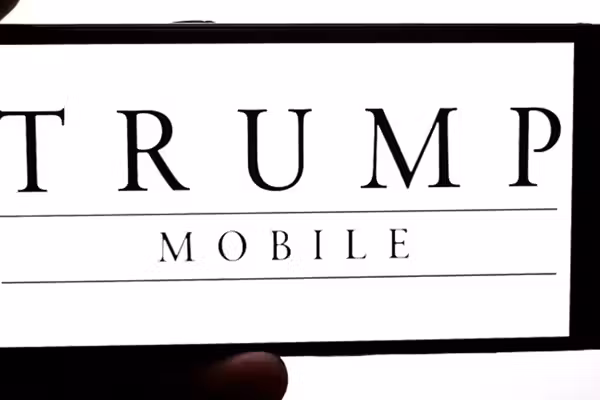 Trump phones begin shipping as liberal media melts down: 'You got scammed'