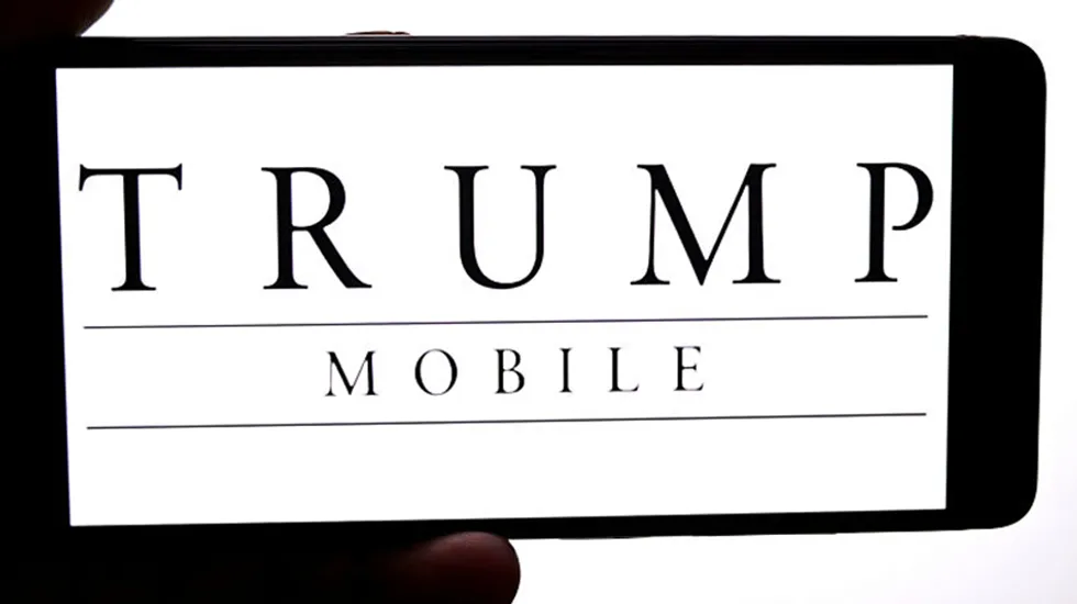 Trump phones begin shipping as liberal media melts down: 'You got scammed'