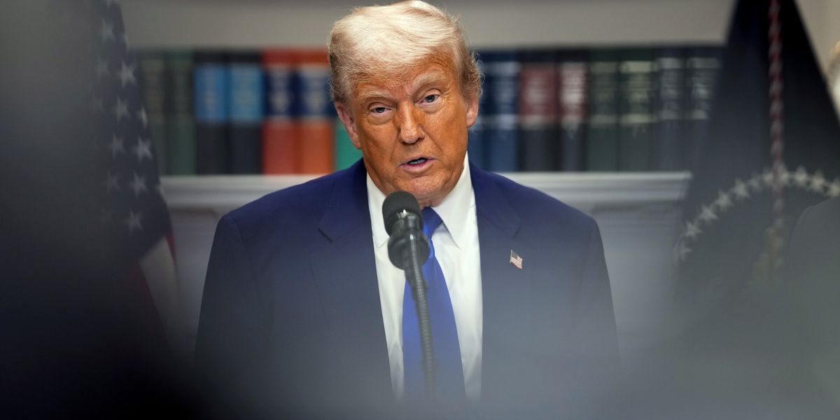 Trump pledges to lift ‘brutal and crippling’ sanctions on Syria, pushes for Middle East peace talks Trump pledges to lift ‘brutal and crippling’ sanctions on Syria, pushes for Middle East peace talks