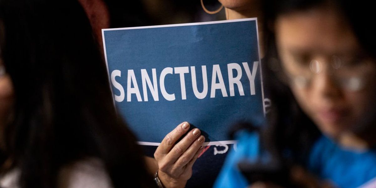 Trump to crush sanctuary cities shielding illegal aliens Trump to crush sanctuary cities shielding illegal aliens