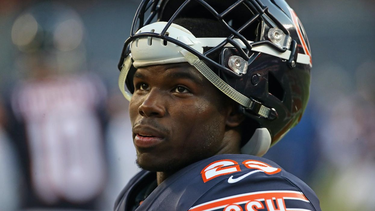 Twin brother of Bears running back Tarik Cohen found electrocuted after running from car crash, police say