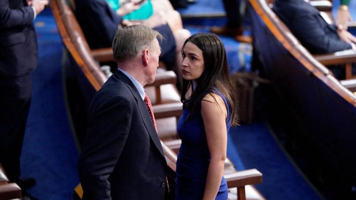 Two Republicans huddled with Ocasio-Cortez — and revealed what McCarthy boasted behind closed doors: 'Would never do that'