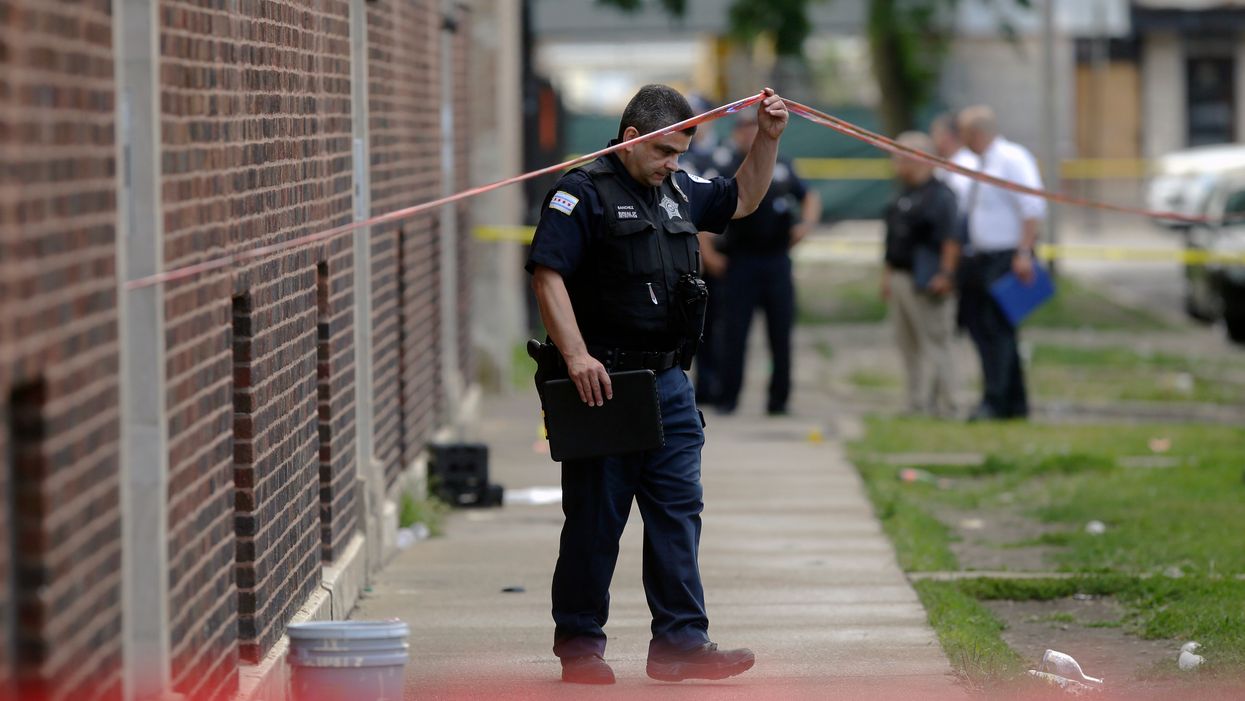 Two teen boys buying candy fatally shot after asking Chicago man how tall he was