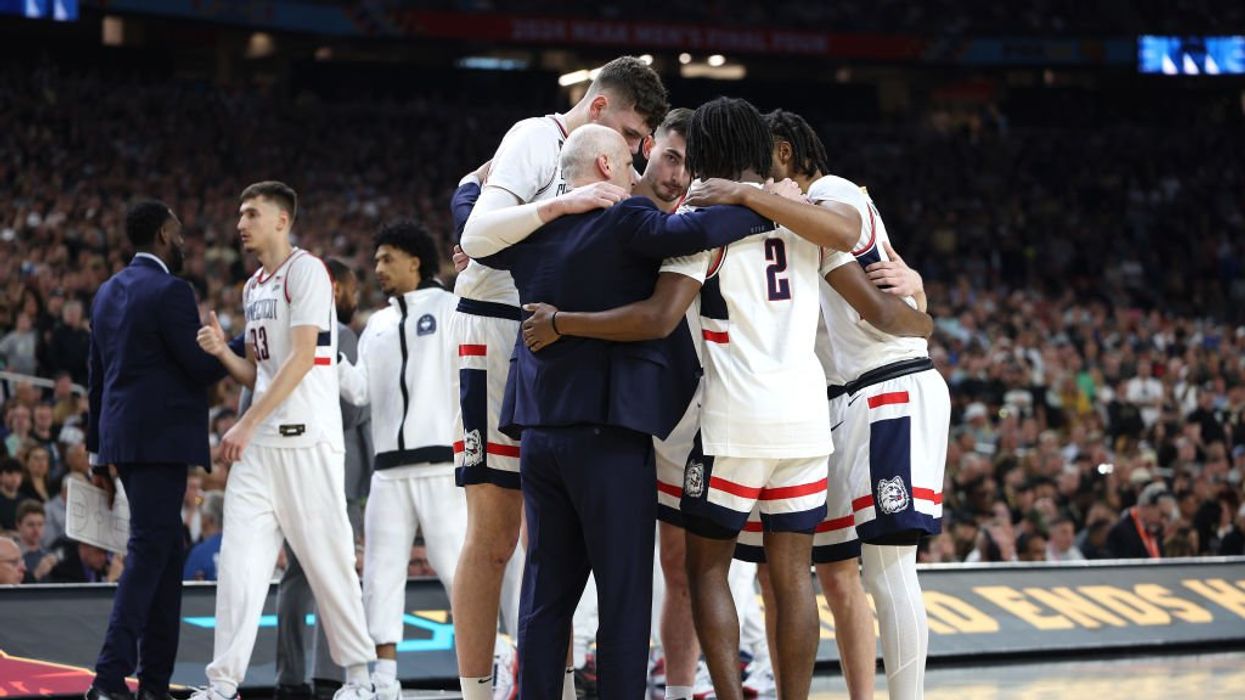 UConn Coach Dan Hurley identifies good recruits by first looking at their parents: 'They tell on themselves'