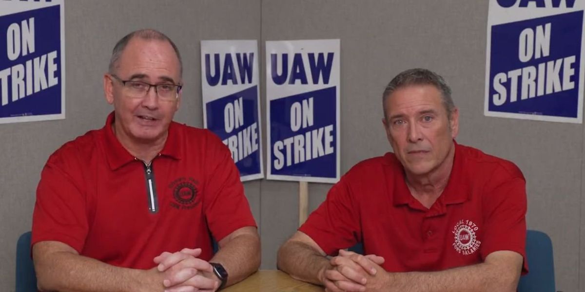 NextImg:United Auto Workers and Ford reach 'historic' tentative contract agreement