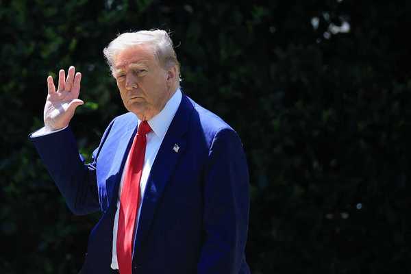 US formally ditches World Health Organization