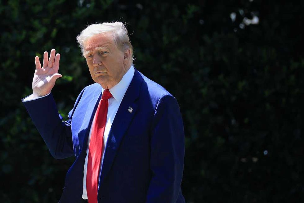 US formally ditches World Health Organization