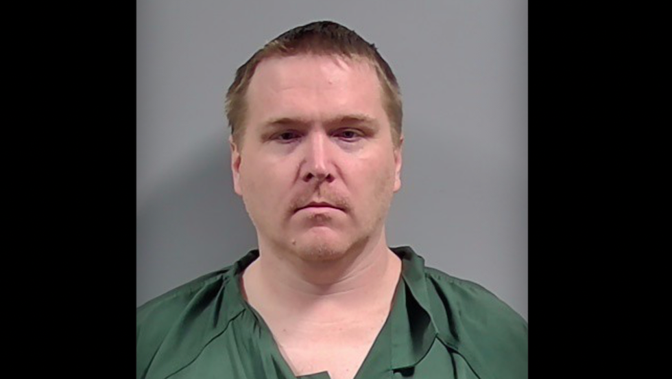 US postal worker allegedly thinks kid on scooter is making off with just-delivered package — then stupidity kicks in