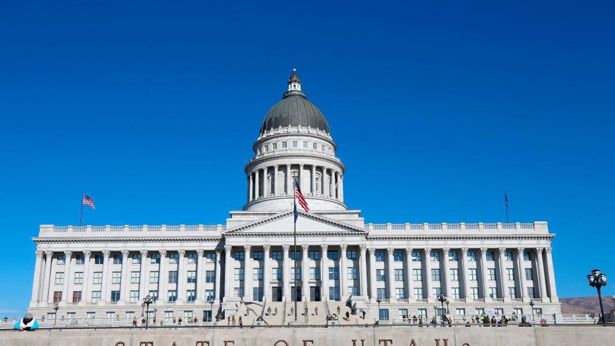 Utah law requires fathers to shoulder half of pregnancy costs