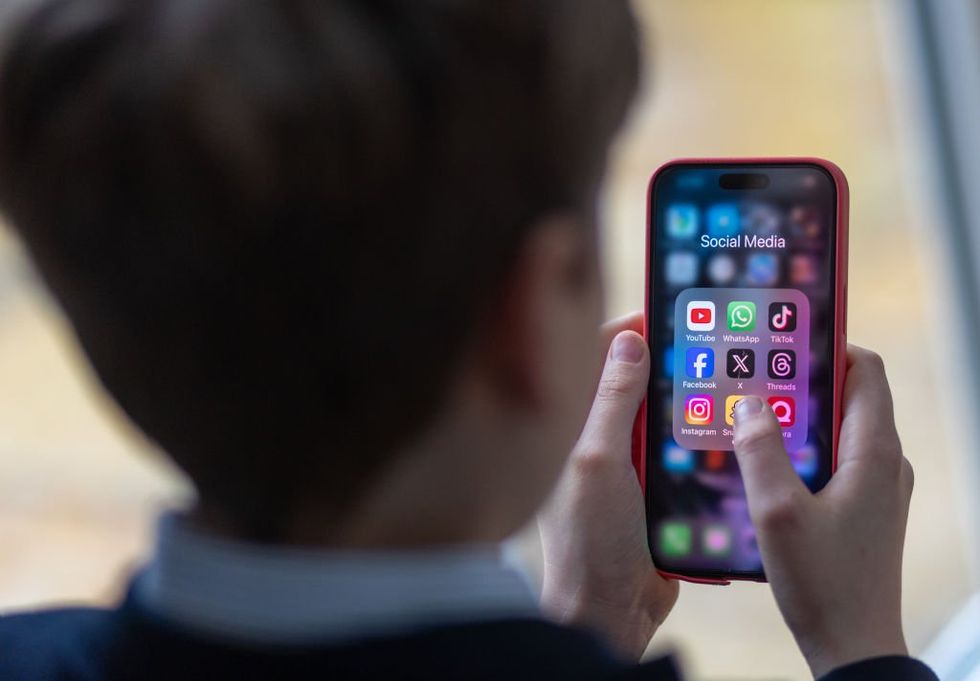 Utah requires app stores to verify ages in trailblazing child safety law