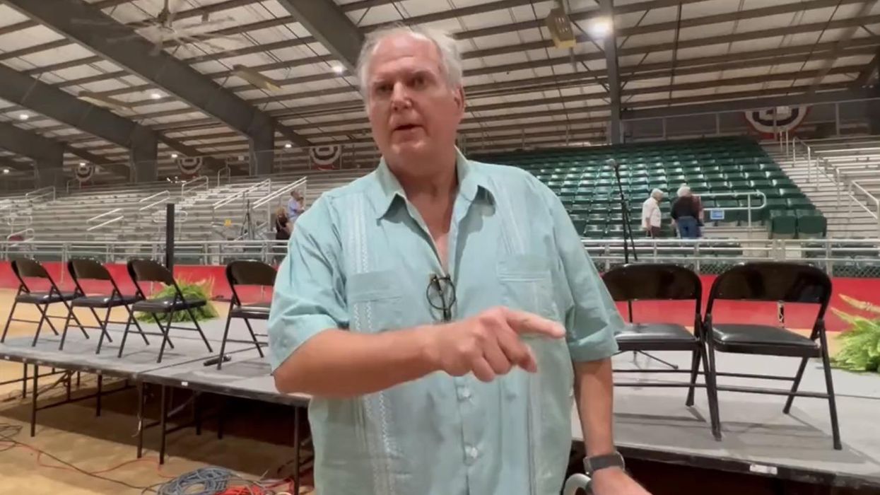 Uvalde mayor fires off blunt message to 'haters' who don't like how he handled Beto O'Rourke: 'To hell with you, too'
