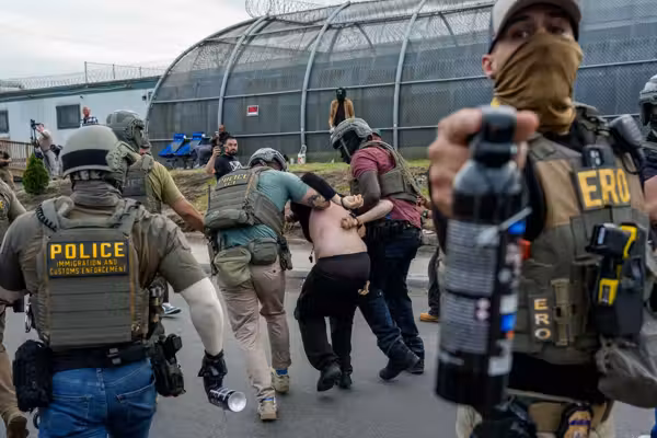 Video appears to show agitator threatening to KILL ICE agents and their families — DOJ vows to arrest him