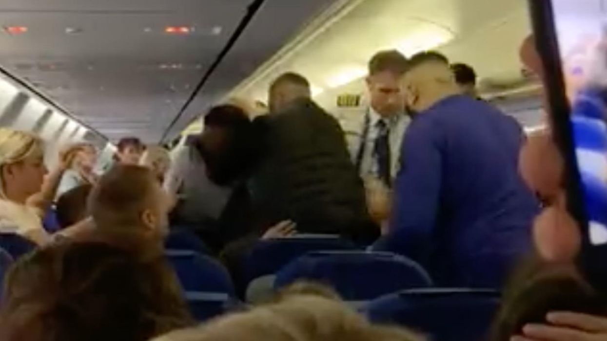 VIDEO: Brawl breaks out on airliner, forcing pilot to intervene; at least 6 arrested