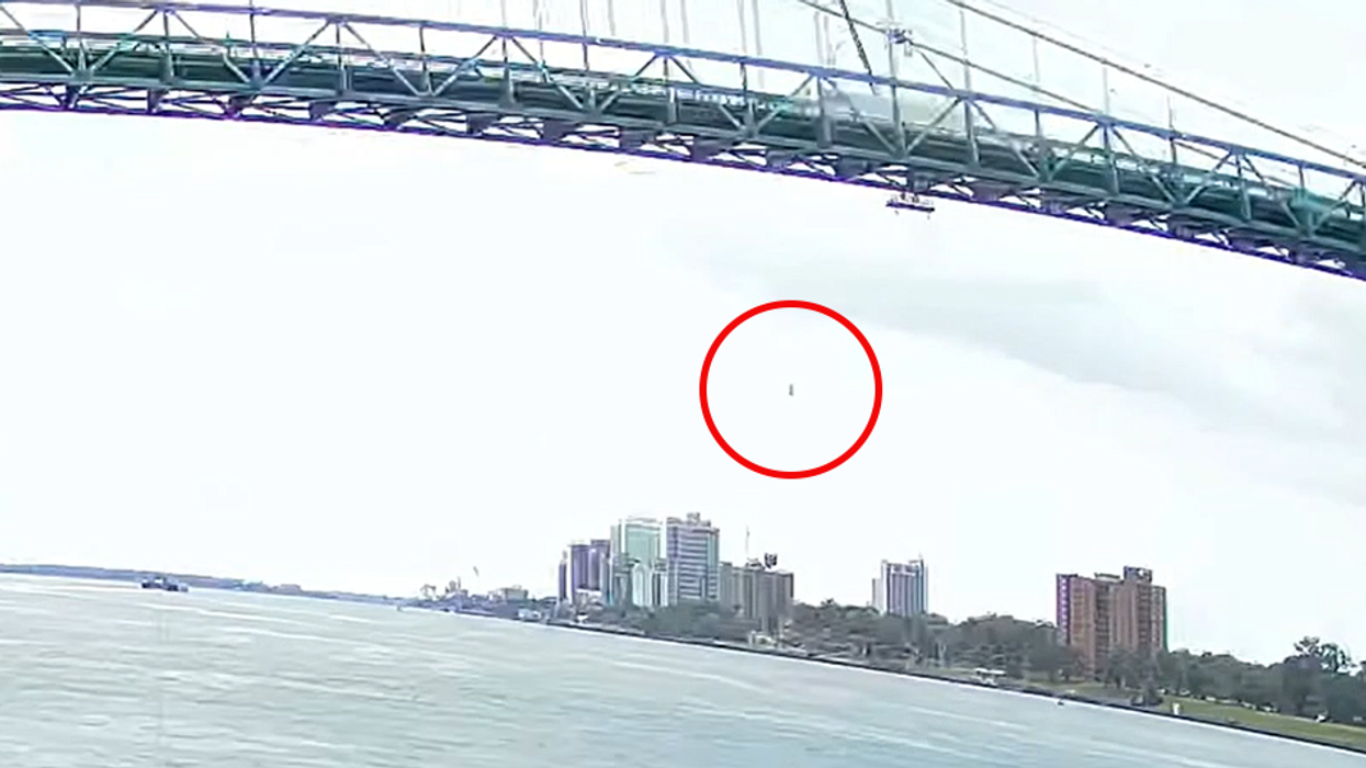 Video: Bridge worker falls over 150 feet and survives, breaking half his ribs and fracturing his face