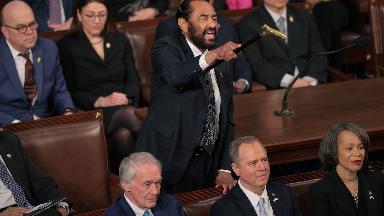 VIDEO: Democrat removed from House chamber for interrupting Trump several times during speech