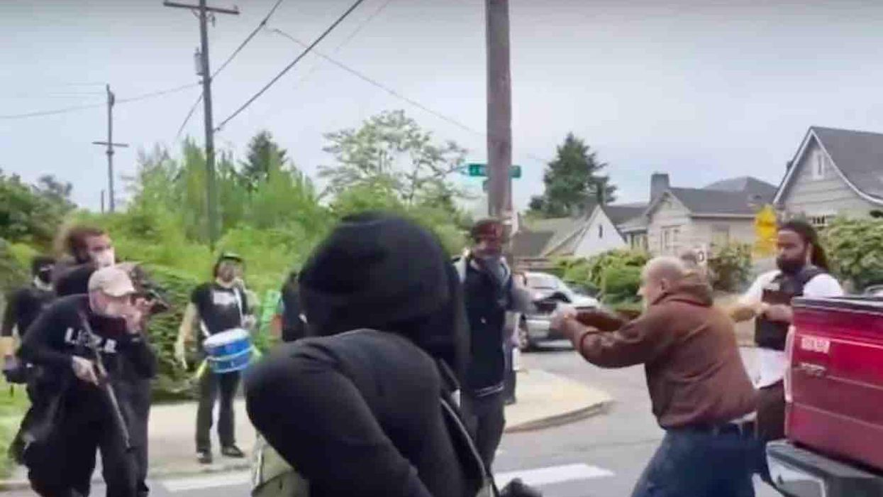 VIDEO: Heavily armed leftists surround, threaten lone Portland motorist. But when fed-up driver points his own gun at them, all hell breaks loose.