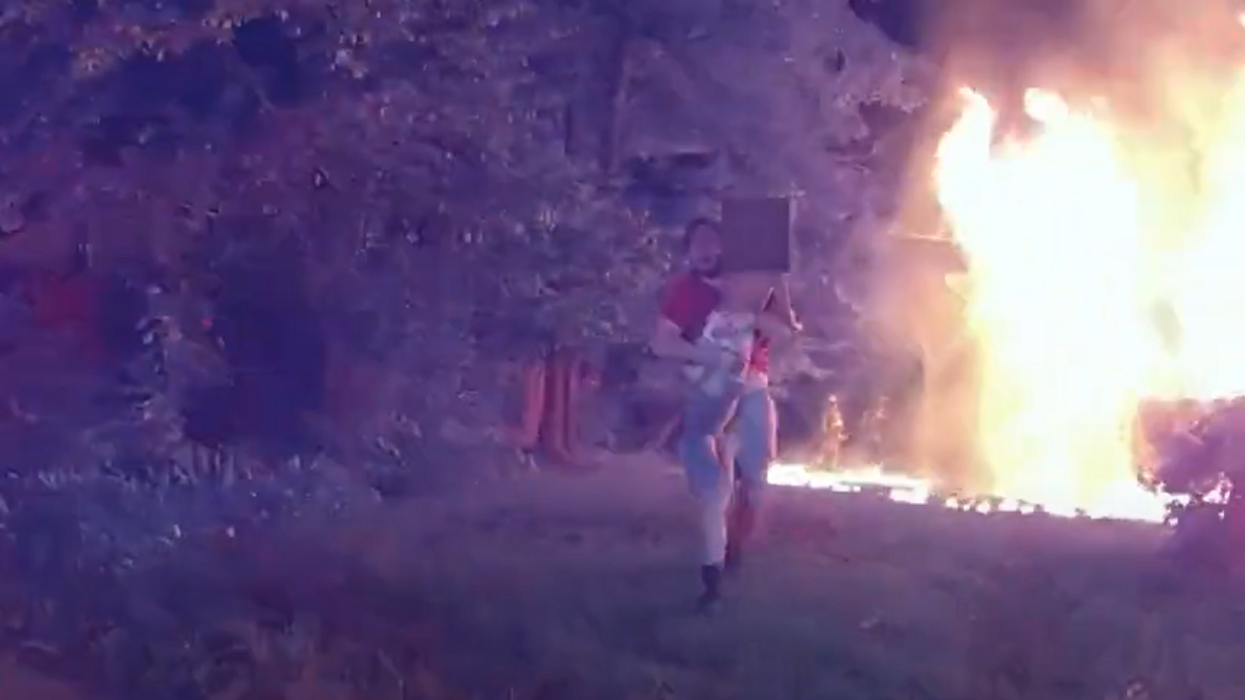 Video: 'Hero' Indiana man saved 4 children from blazing house fire: God 'used me like his instrument that night'
