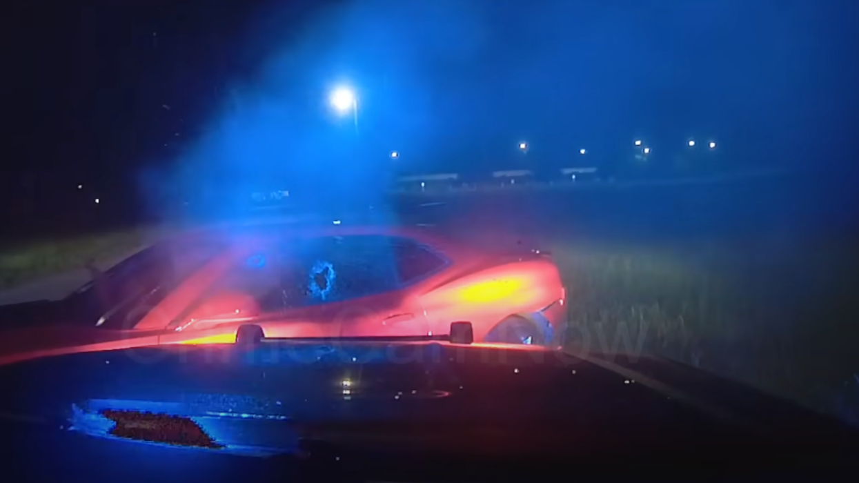 Video: Man allegedly kidnaps, shoots ex-girlfriend before firing at police after high-speed chase