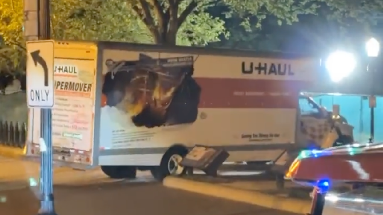 Video: Teen charged with threatening president's life; allegedly rammed U-Haul into barriers near White House