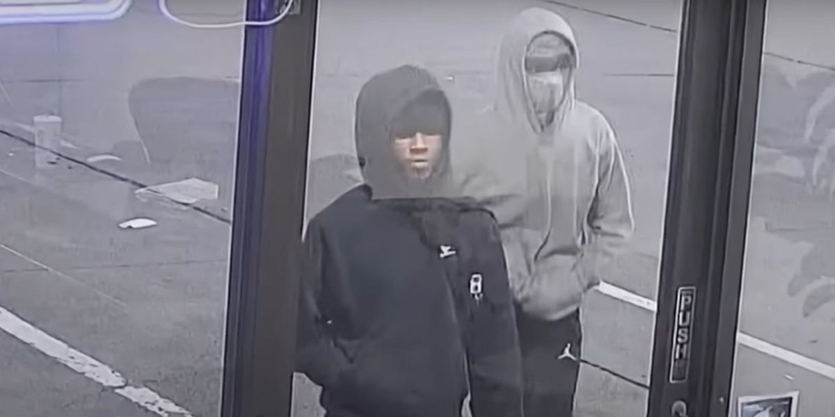 NextImg:Video: Texas store owner has big surprise for two armed, hooded thugs who walk through his door | Blaze Media