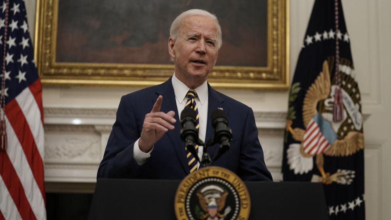 WaPo's top fact-checker, who claims Trump told 30,000 lies, won't scrutinize Biden the same way