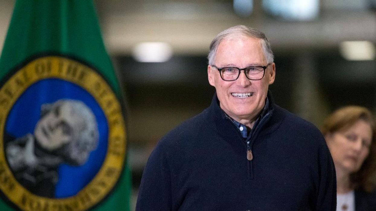 Washington governor announces vaccine, testing mandate for large events, including outdoor events with more than 10,000 attendees