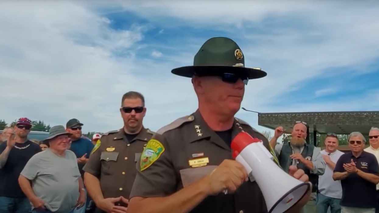 Washington sheriff suggests residents defy governor's statewide mask requirement: 'Don't be a sheep'