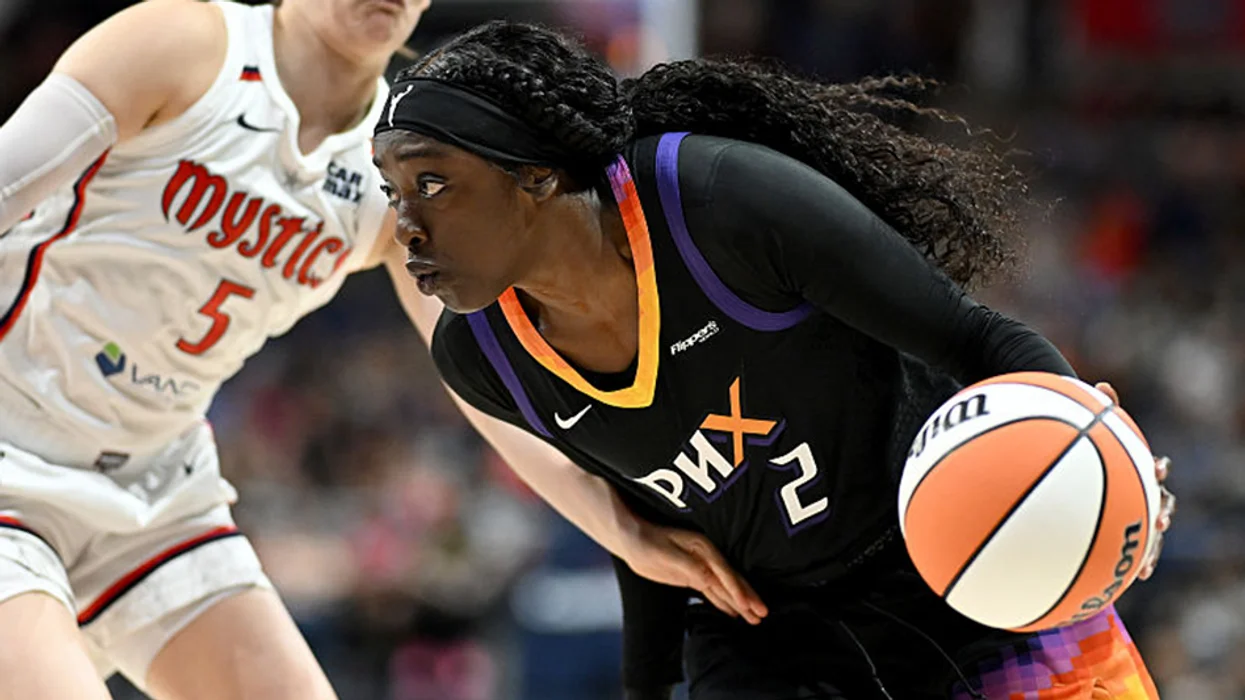 Watch: WNBA fan ejected over the most insane stoppage you'll ever see