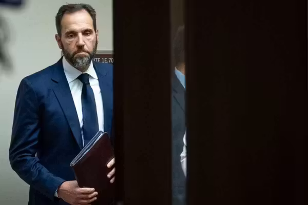 Watergate was amateur hour compared to Arctic Frost