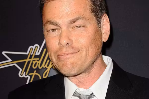 'We're not chopping nuts': ShamWow guy files to run for Congress — as a Republican