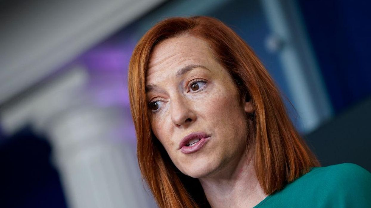 WH press secretary confronted over Biden's travel ban hypocrisy, dodges question