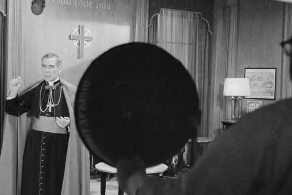 What Fulton Sheen understood about fame that today’s Christian influencers don’t