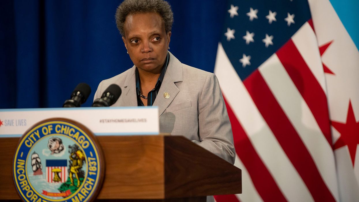 While criminals are being released, Chicago Mayor Lori Lightfoot threatens political dissenters with arrest