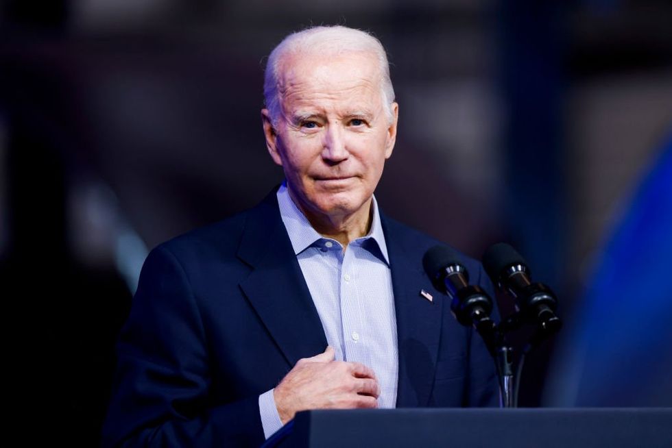 White House tells Congress US nearly out of money to support Ukraine‚ pushes for $105 billion aid package
