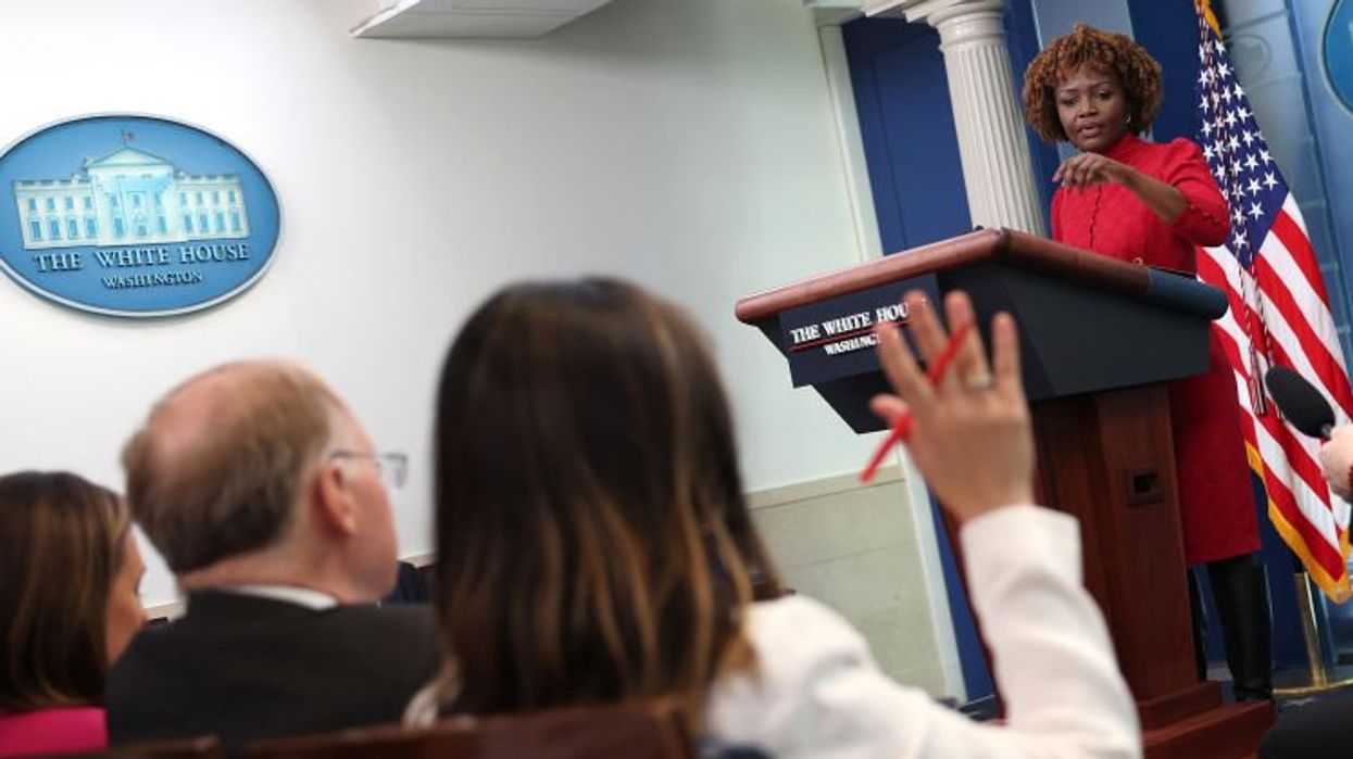 White House tightens press badge restrictions, threatens to ban journalists who don't 'act in a professional manner'