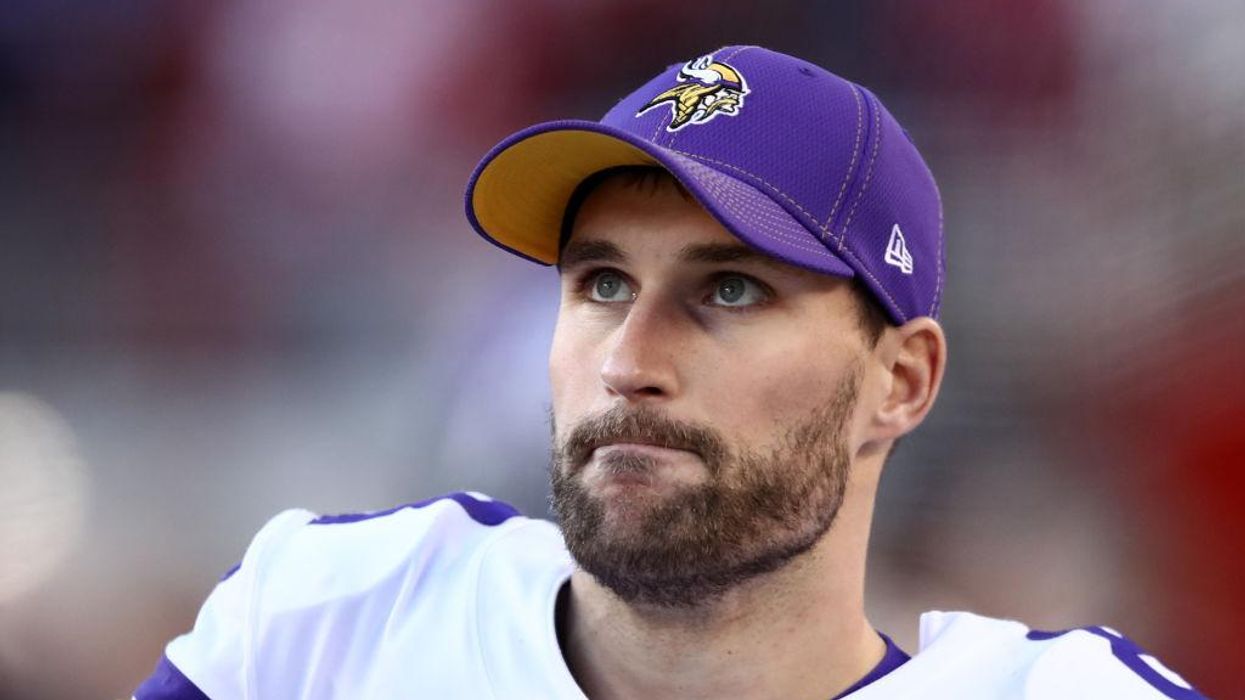 Whitlock: NFL COVID policy turning quarterback Kirk Cousins into Muhammad Ali