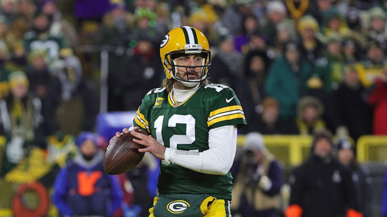 Whitlock: Packers quarterback Aaron Rodgers disrupts Asch conformity with courageous criticism of President Biden