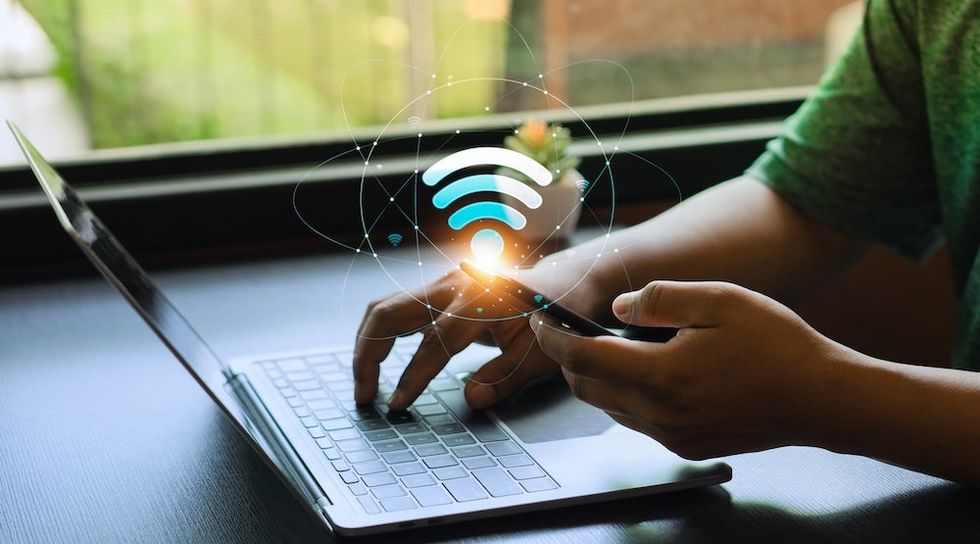 Wi-Fi is winning u2014 so why is Congress still stuck in the 1990s?