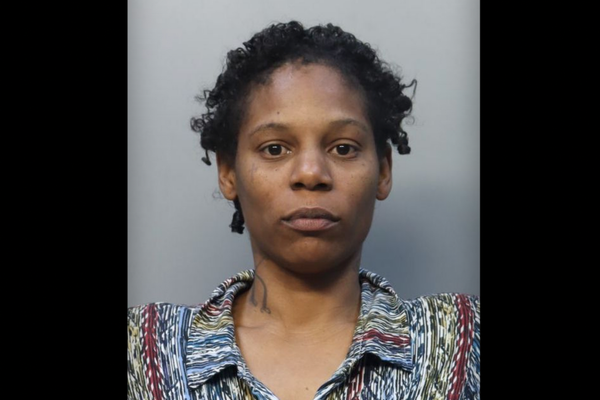 Wild video: Unhinged female absolutely pummels male employee at Planet Fitness in Florida